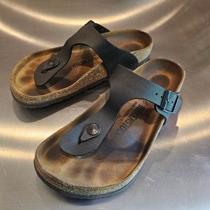 Women Birkenstock Gizeh Black Leather Sandals size 36